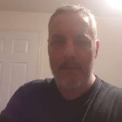 3lions's Chat & Dating Profile