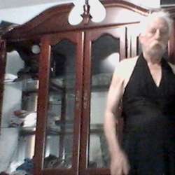 74yroldgaymale's Chat & Dating Profile