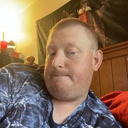 Acer35's Chat & Dating Profile