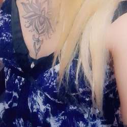 Akrisha428's Chat & Dating Profile