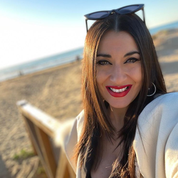 Alexx's Chat & Dating Profile