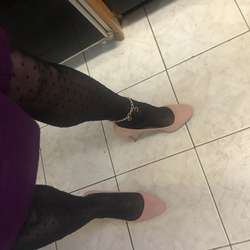 Alisoninheels's Chat & Dating Profile