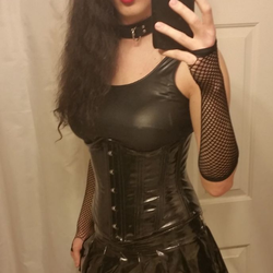 AlissaLinCD's Chat & Dating Profile