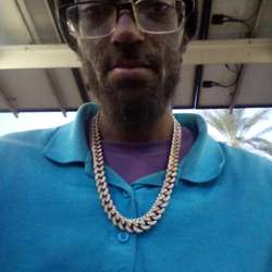 Alwayshorny518's Chat & Dating Profile