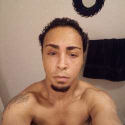 Azpenfemmeboy's Chat & Dating Profile