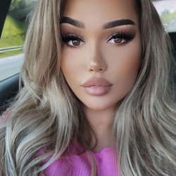 Barbi's Chat & Dating Profile