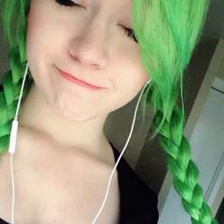 BayGurlAshlee1's Chat & Dating Profile