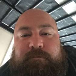 BigDaddy0487's Chat & Dating Profile
