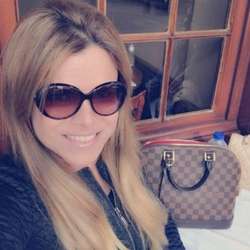 Brina's Chat & Dating Profile