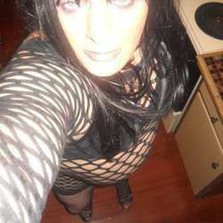 CDCRYSTAL4U's Chat & Dating Profile