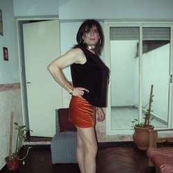 CeciliaV's Chat & Dating Profile