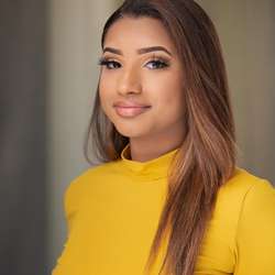 Claudiatejada144's Chat & Dating Profile