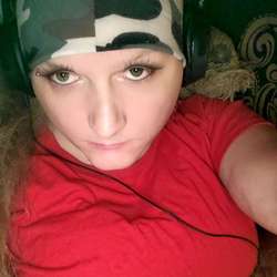 Crushyshi's Chat & Dating Profile