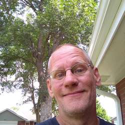 Darebus's Chat & Dating Profile