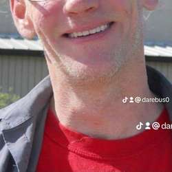 Darebus7's Chat & Dating Profile