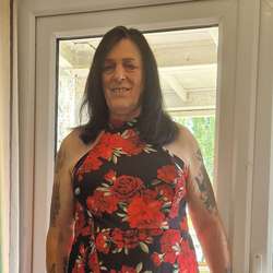 Deana61's Chat & Dating Profile