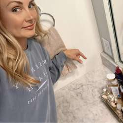 Ellenwalls's Chat & Dating Profile