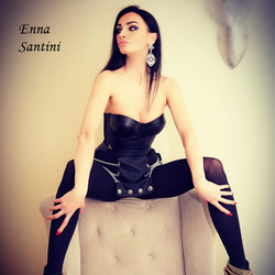 EnnaSantini's Chat & Dating Profile
