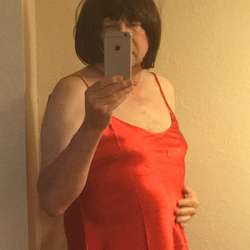 EricaCD's Chat & Dating Profile