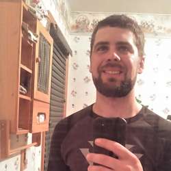 FreddyMalone's Chat & Dating Profile