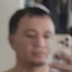 Gabrielstrokes's Chat & Dating Profile