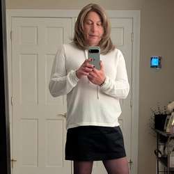 Gailtt's Chat & Dating Profile
