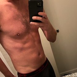 Gntr85's Chat & Dating Profile