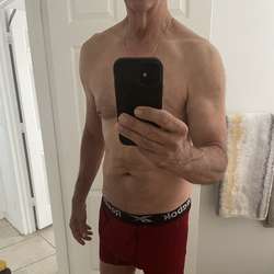 GuyFL's Chat & Dating Profile