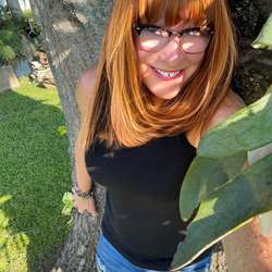 HaleyAnn's Chat & Dating Profile