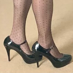HarrietUK's Chat & Dating Profile