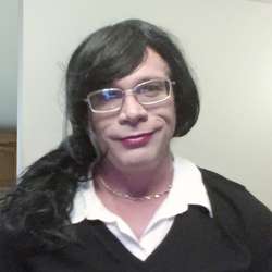 Isabelle79's Chat & Dating Profile