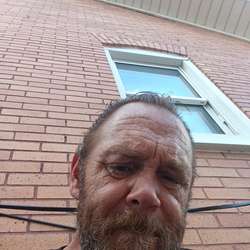 Jakesr's Chat & Dating Profile