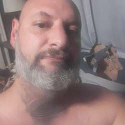 James76quincy's Chat & Dating Profile