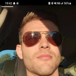 Jamielove's Chat & Dating Profile