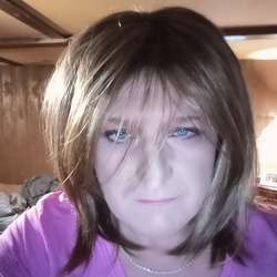 Jessica6942's Chat & Dating Profile