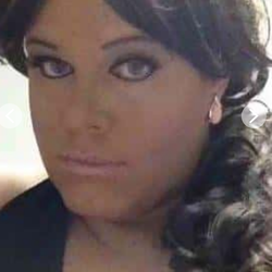 Jessica83's Chat & Dating Profile