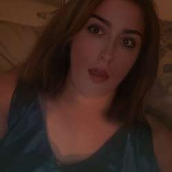 Katiexx's Chat & Dating Profile