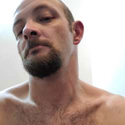 Keefer9er's Chat & Dating Profile