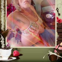Keleedslut's Chat & Dating Profile