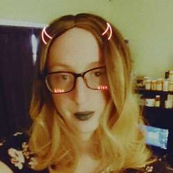 Kelley's Chat & Dating Profile