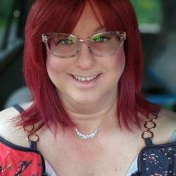 KimPhilips's Chat & Dating Profile