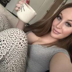 Kittytatt19's Chat & Dating Profile
