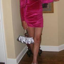 KrisRhea's Chat & Dating Profile