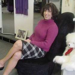 LauraW's Chat & Dating Profile