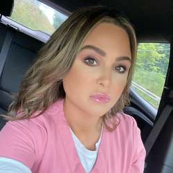Lindablair3232's Chat & Dating Profile