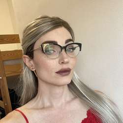 Marsnat6117's Chat & Dating Profile