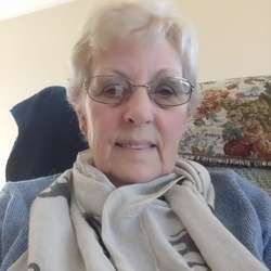MissTeri's Chat & Dating Profile