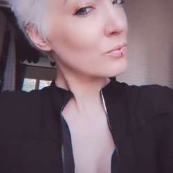 MistressMichelle's Chat & Dating Profile