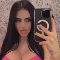 MonicaBR's Chat & Dating Profile