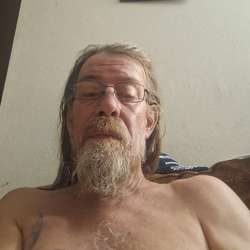 Nukm736's Chat & Dating Profile